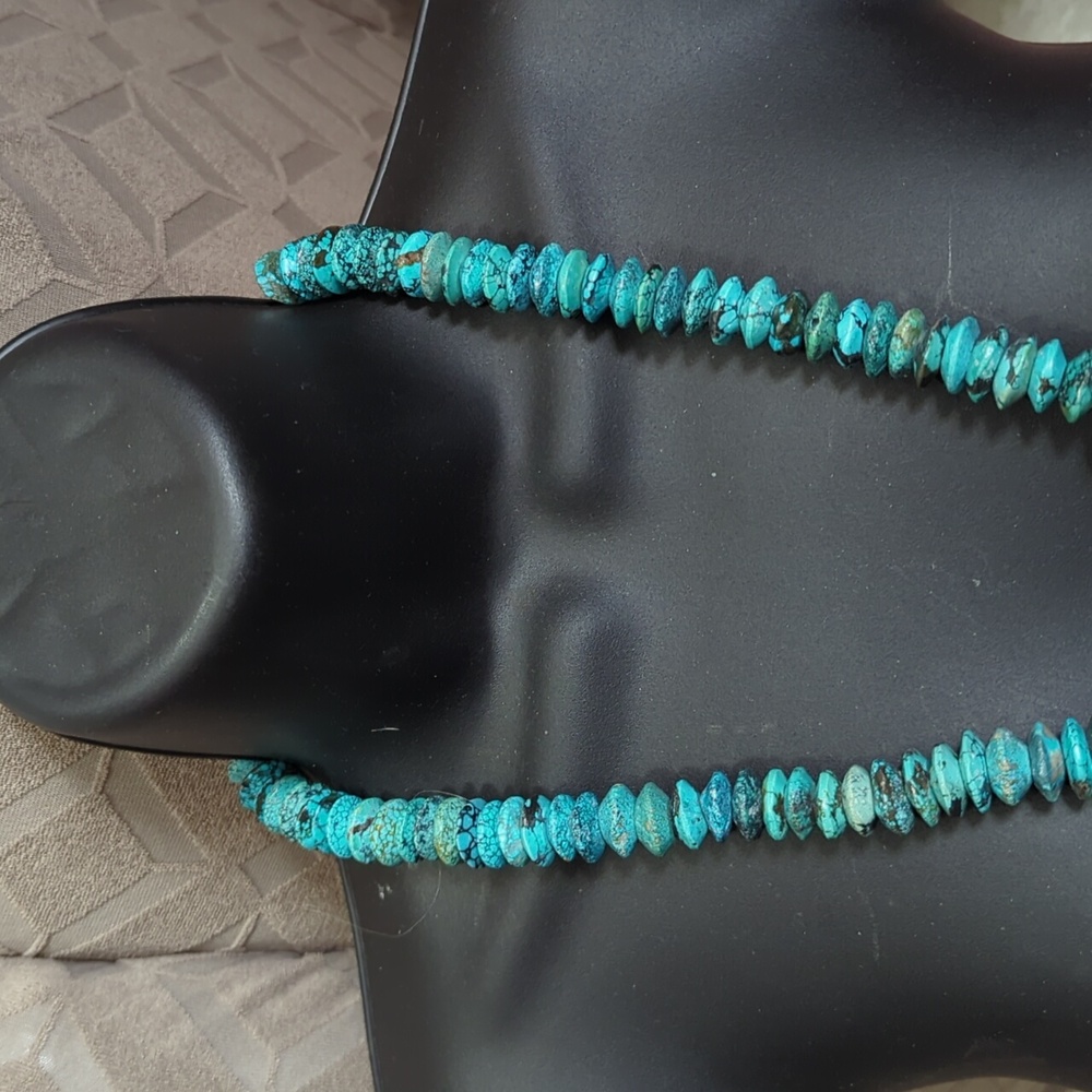 Vintage Genuine Turquoise Necklace/30" good condition - Picture 6 of 7